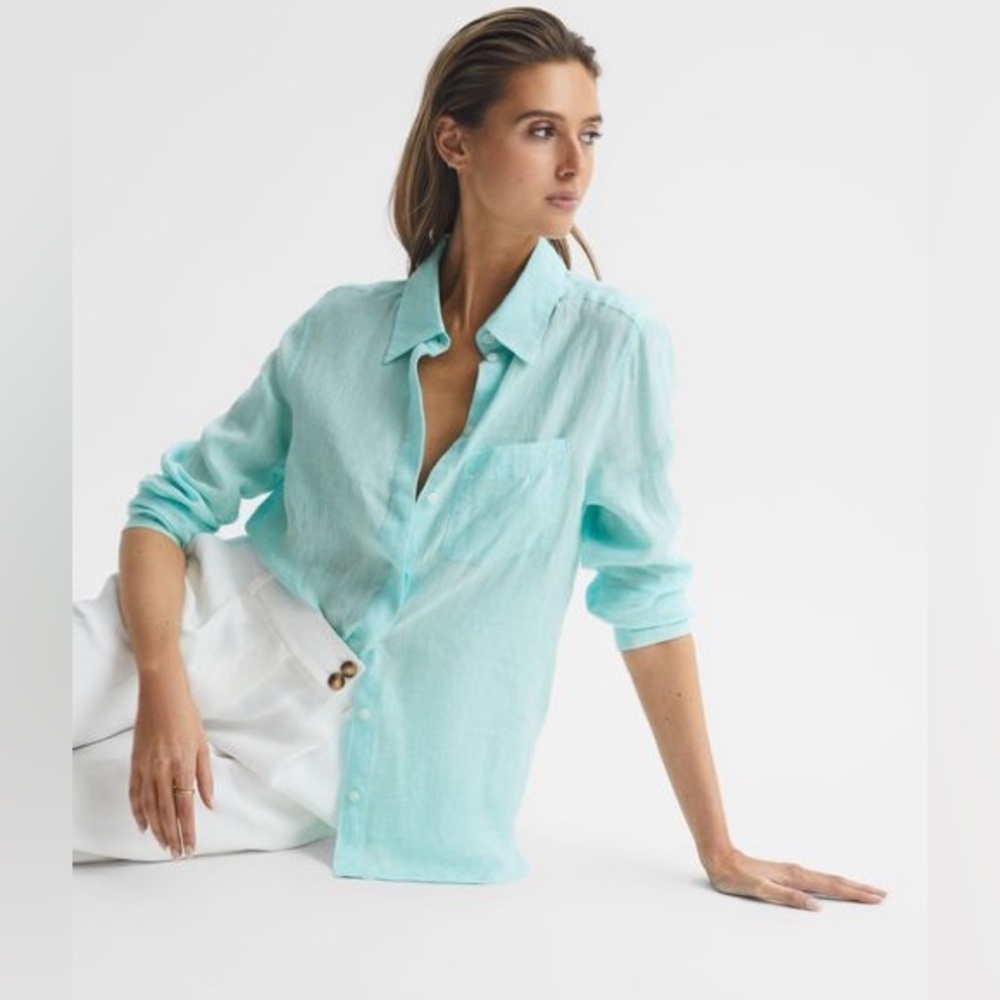 Foxcroft Long Sleeve Button Down Linen Shirt